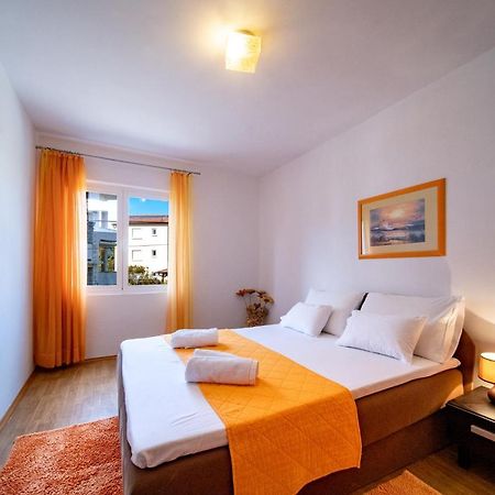 Apartments Lazaric Lopar Buitenkant foto