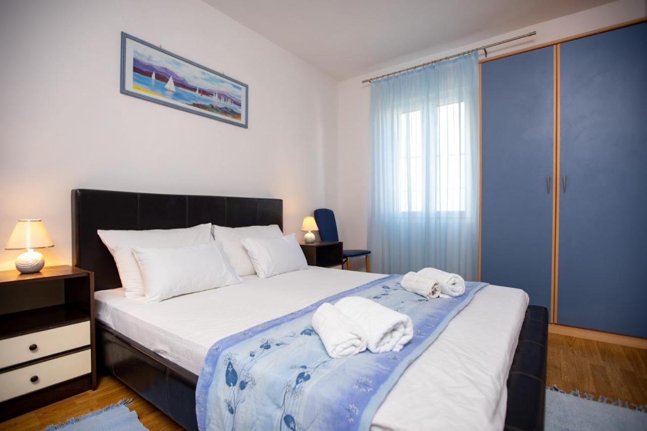 Apartments Lazaric Lopar Buitenkant foto